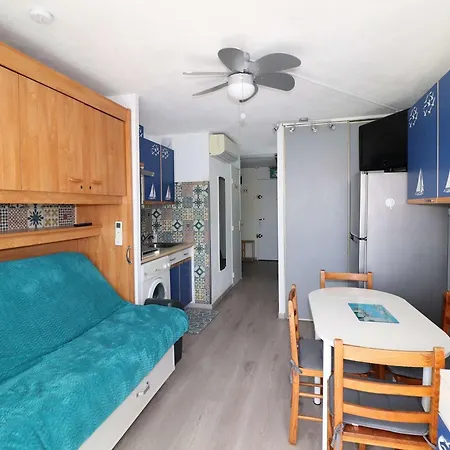 Appartement Cosy Avec Piscine Et Parking Au Grau-du-roi - Fr-1-307-287